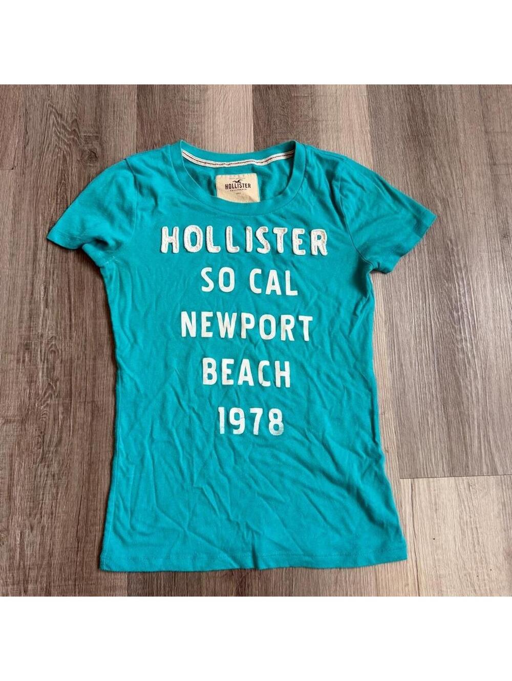 Y2K Hollister Co.  'HOLLISTER SO CAL NEWPORT BEACH 1978', size M #surf #beach